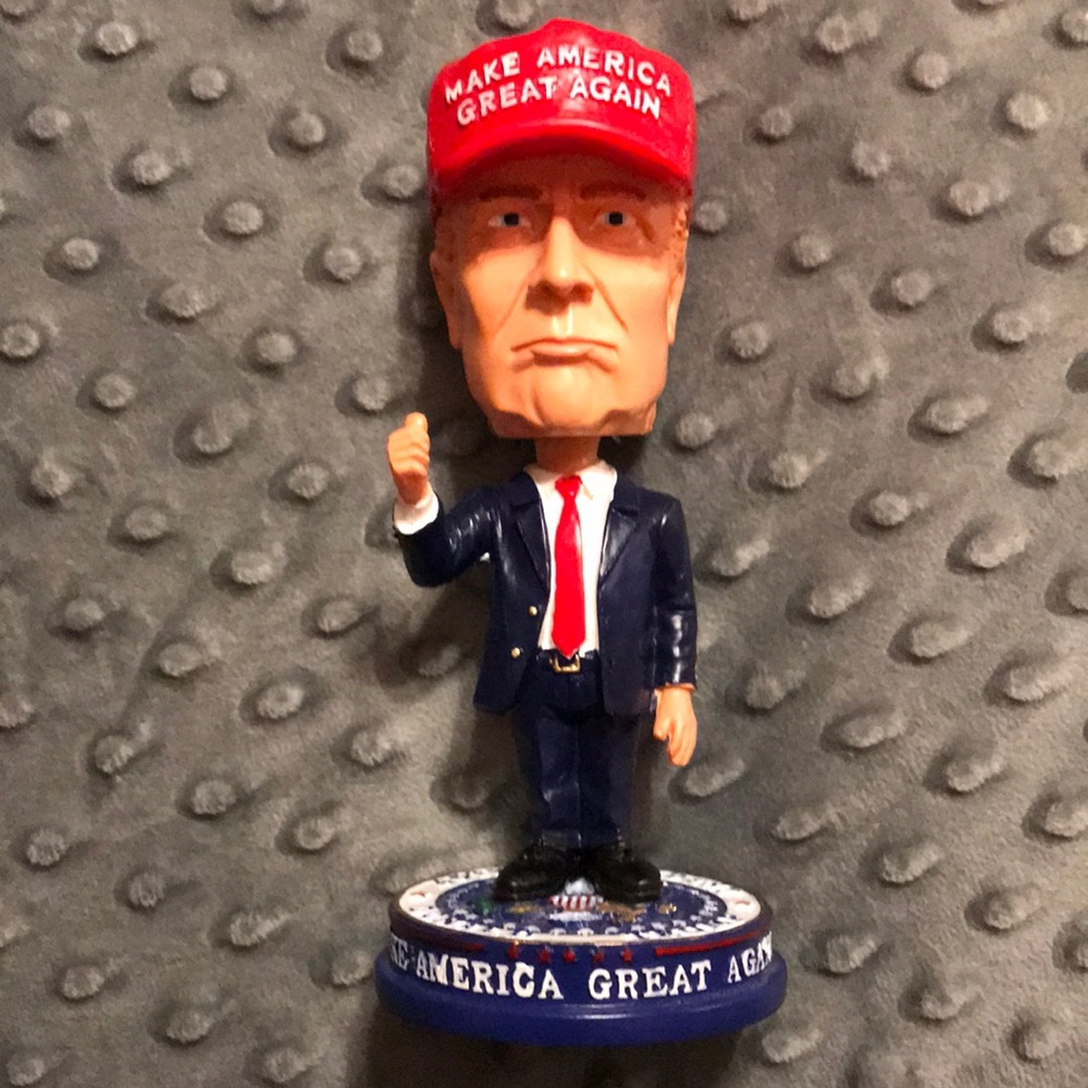Trump Bobblehead